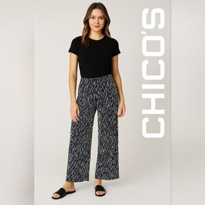 CHICOS Black and White Wide Leg Pants with Textured Stripes (#547)